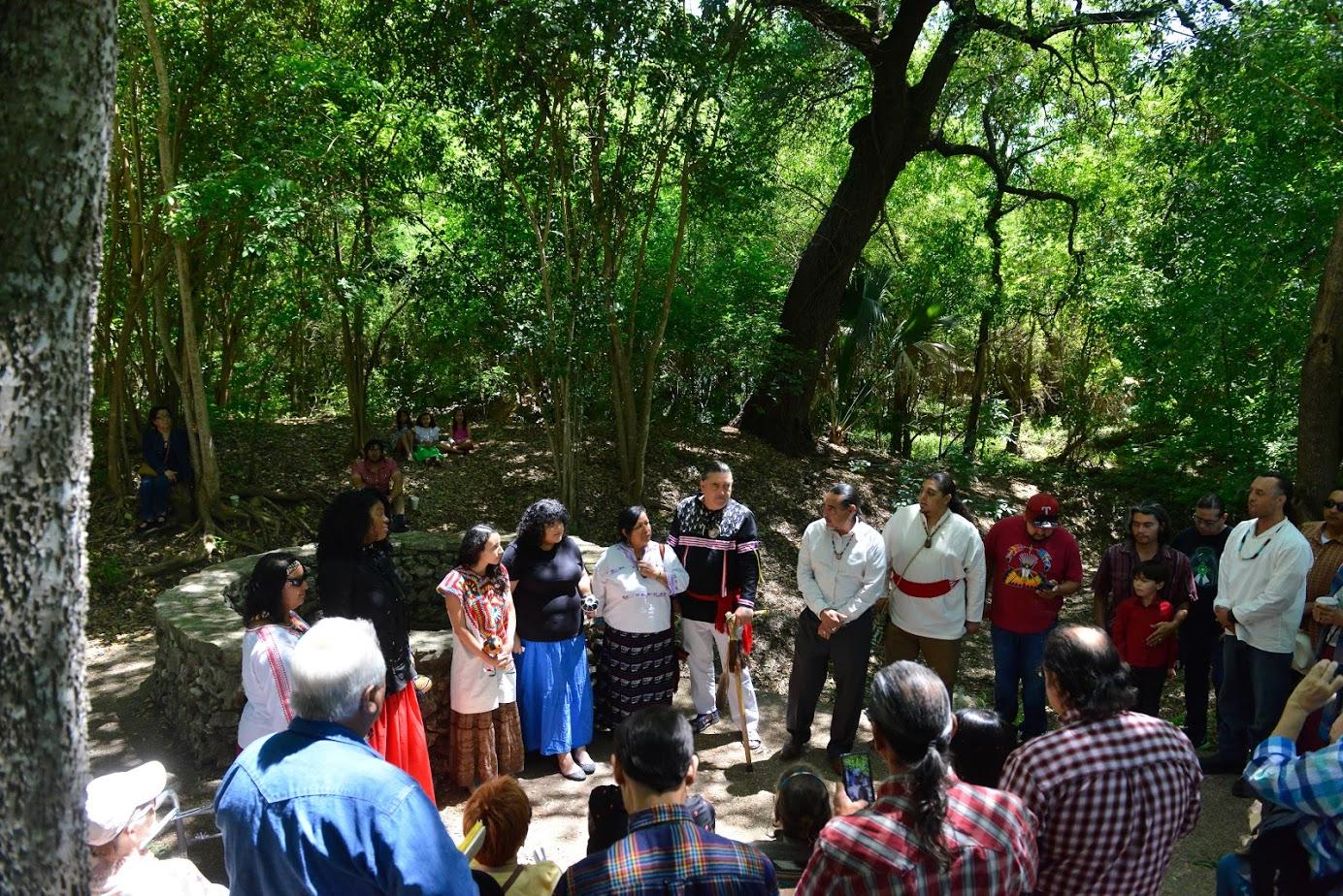 Native speakers at Blue Hole